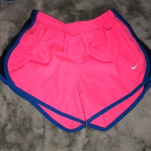 Running shorts